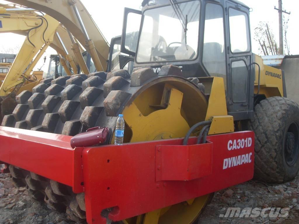 Dynapac CA 301 D 싱글 드럼 롤러