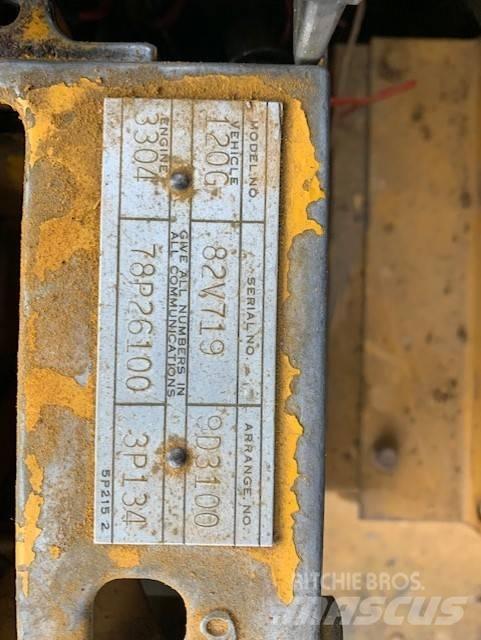 CAT 120G 그레이더