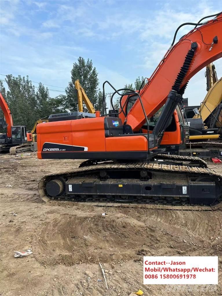 Doosan DX 225 LCA 대형 굴삭기 29톤 이상