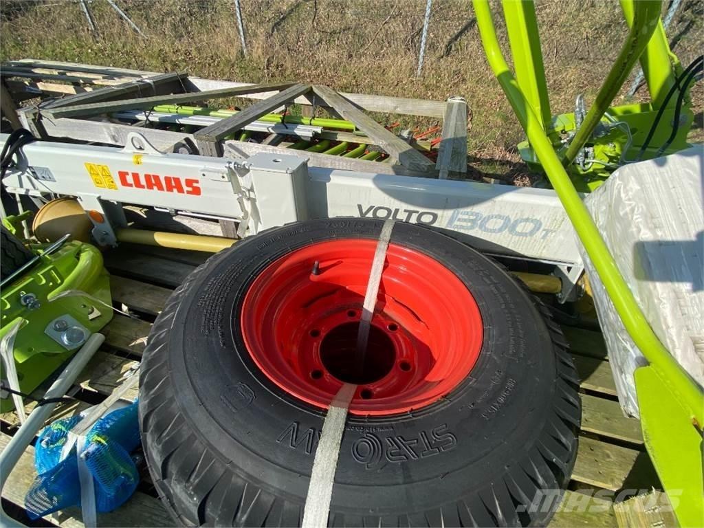 CLAAS VOLTO 1300 T 갈퀴 및 테더