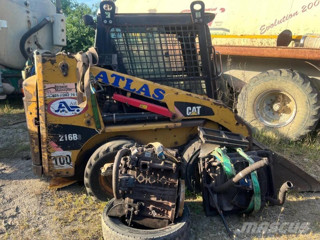 CAT 216 B 3 차축