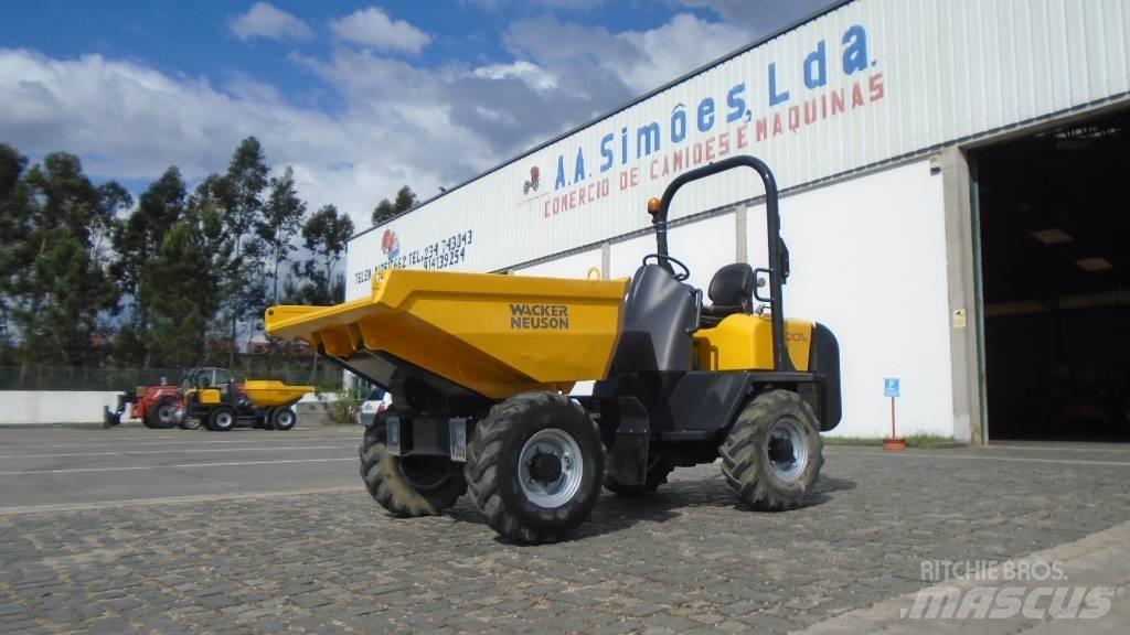 Wacker Neuson 3001s 건설현장 덤프트럭