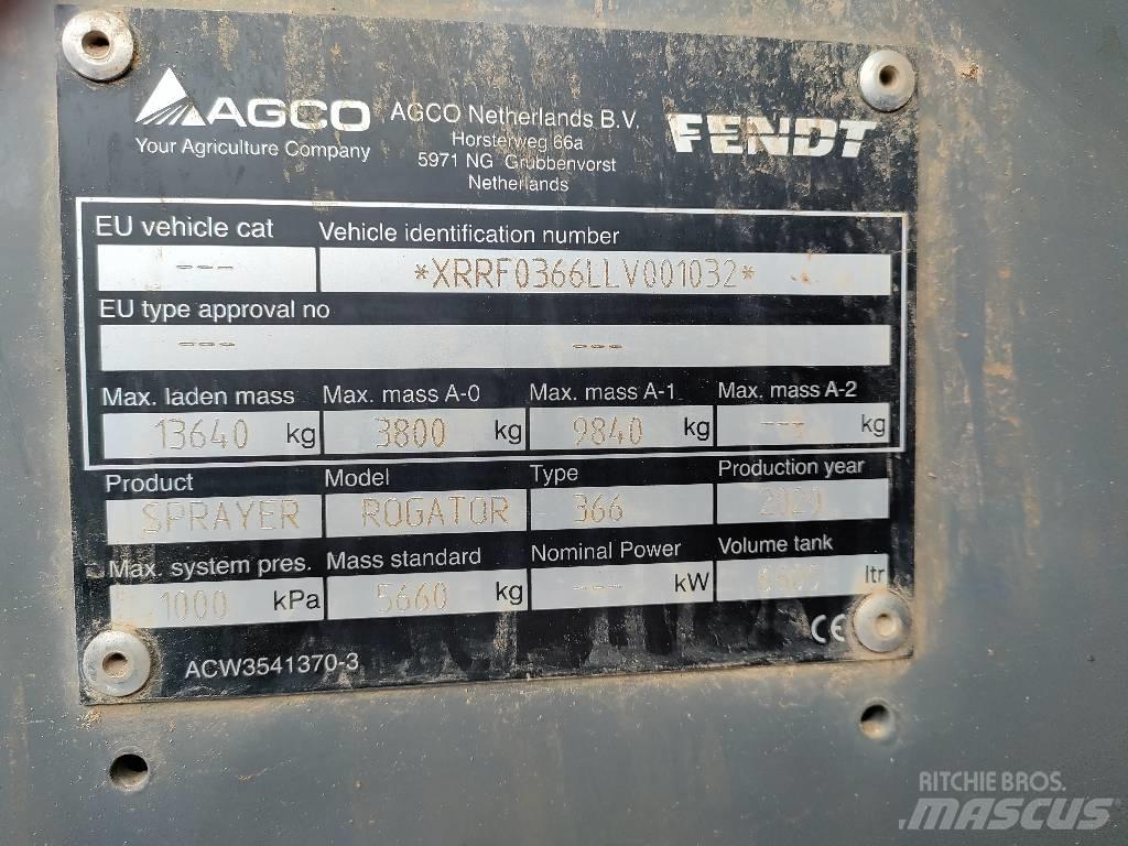 Fendt Rogator 366 견인형 분무기