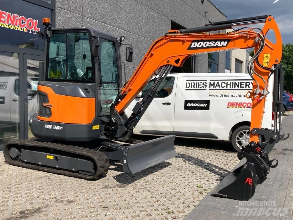 Develon DX 35 Z-7 소형 굴삭기 7톤 미만