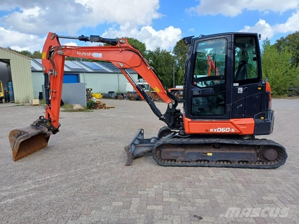 Kubota KX 060-5 소형 굴삭기 7톤 미만
