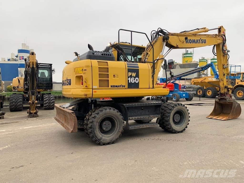 Komatsu PW160-8  휠 굴삭기