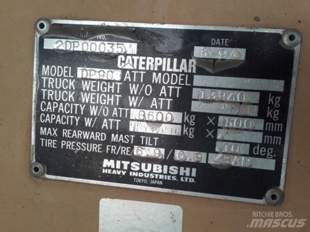 CAT DP90 디젤 지게차
