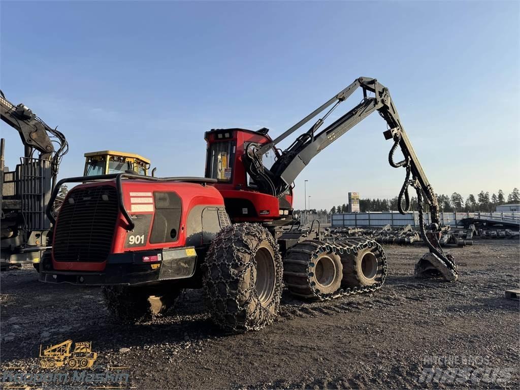 Komatsu 901 원목 하베스터