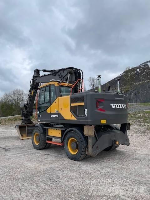 Volvo EW180E  휠 굴삭기