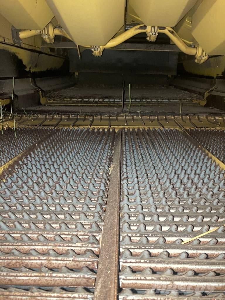 New Holland TX 30 콤바인 수확기