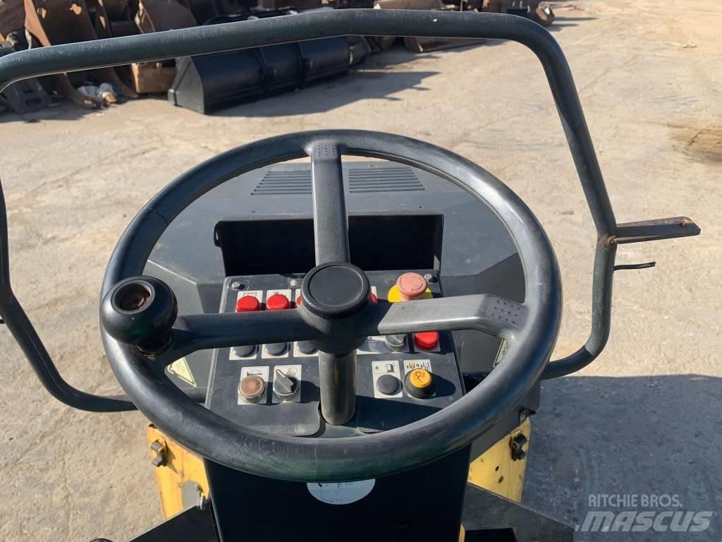 Bomag BW 120 AD-3 트윈 드럼 롤러
