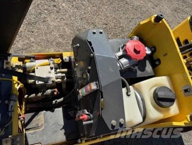 Bomag BMP 8500, Vält 트윈 드럼 롤러