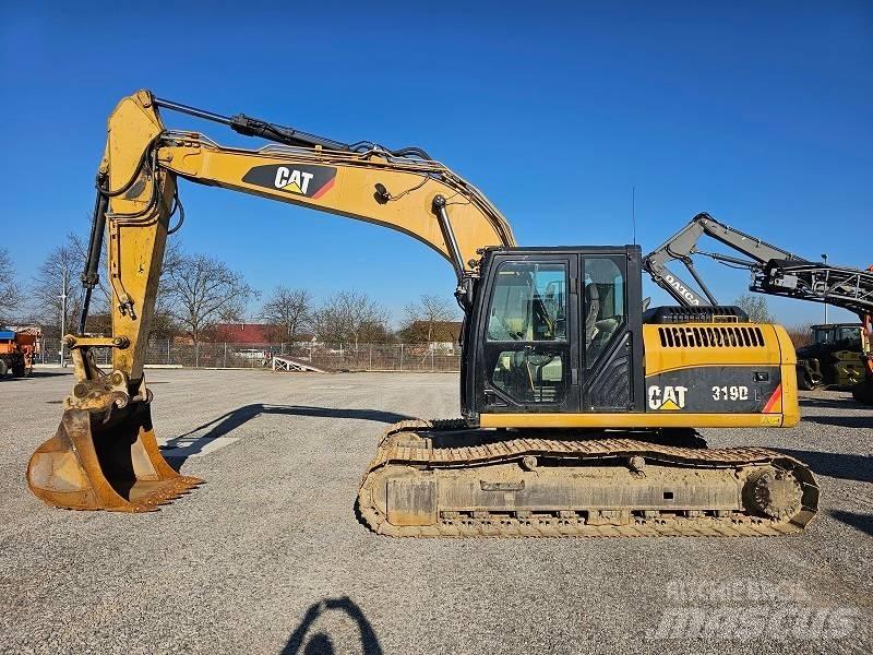 CAT 319 D L 대형 굴삭기 29톤 이상