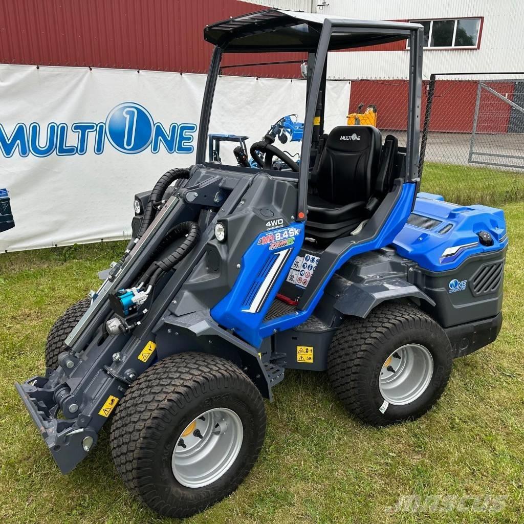 Multione 8.4sk  스키드로더