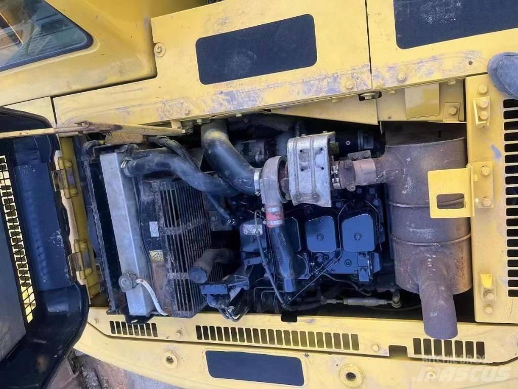 Komatsu PC120-6 대형 굴삭기 29톤 이상