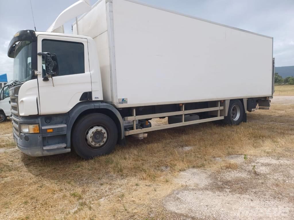 Scania P 270 탑차 트럭