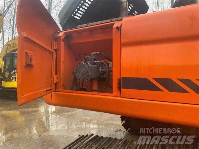 Doosan DX300LC 대형 굴삭기 29톤 이상