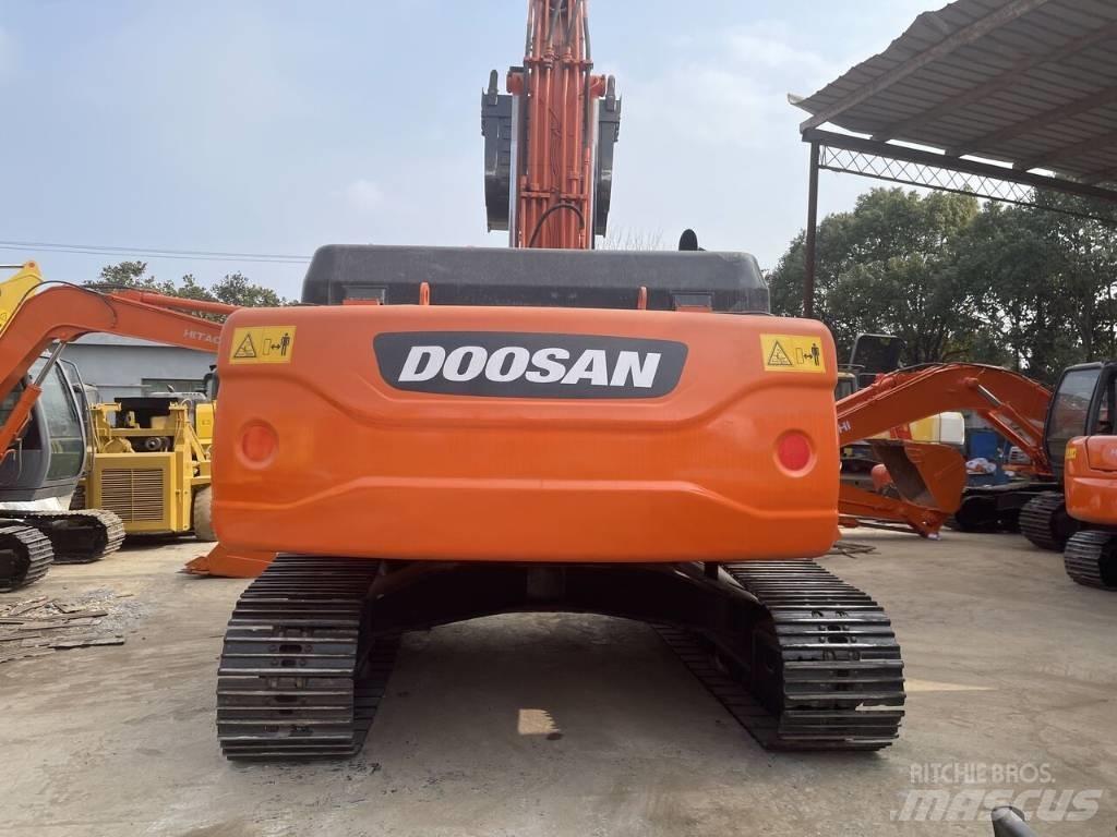 Doosan DX 300 LC 대형 굴삭기 29톤 이상