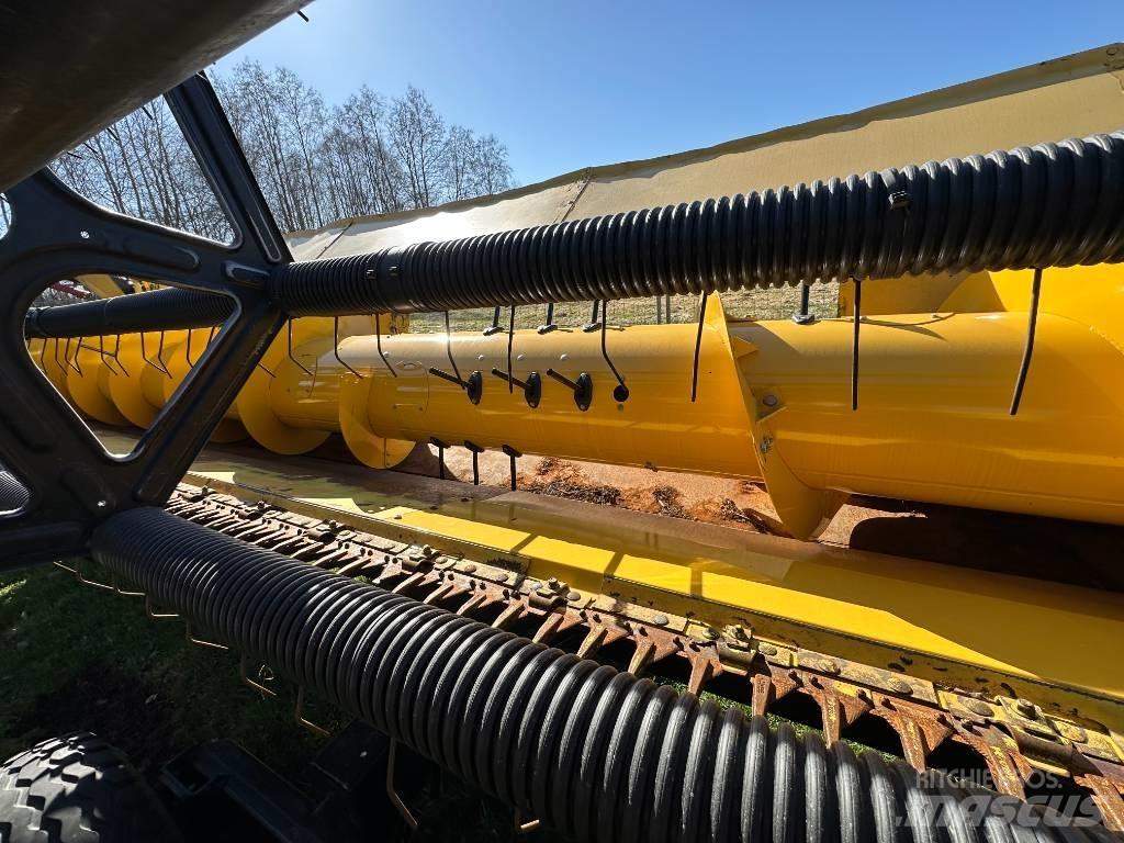 New Holland CX 8080 콤바인 수확기