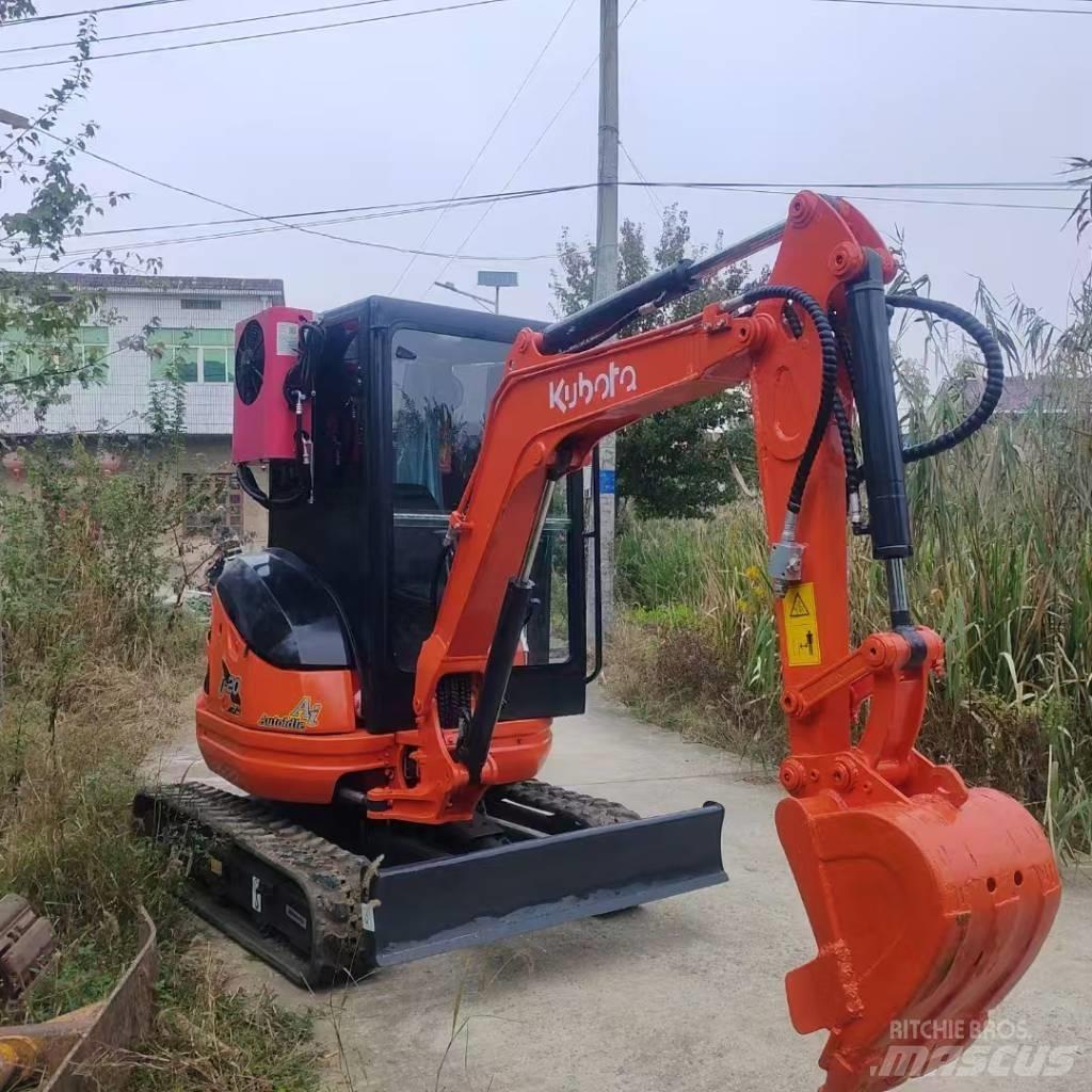 Kubota U20 소형 굴삭기 7톤 미만