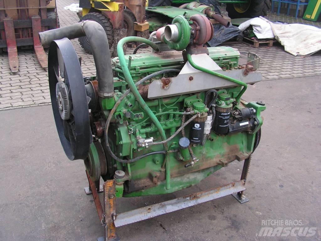 John Deere 6920 엔진