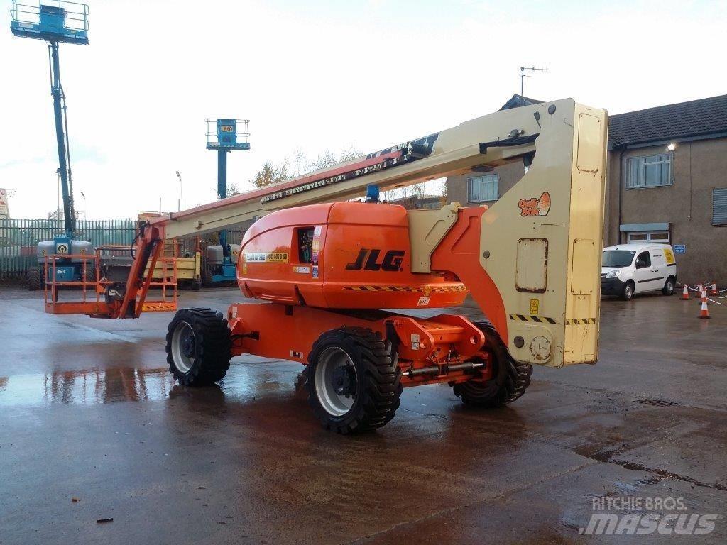 JLG 800AJ 관절형 전동이동 리프트