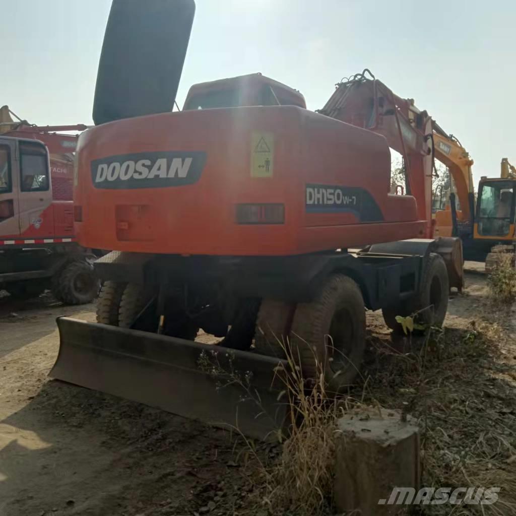 Doosan DH150W-7  휠 굴삭기