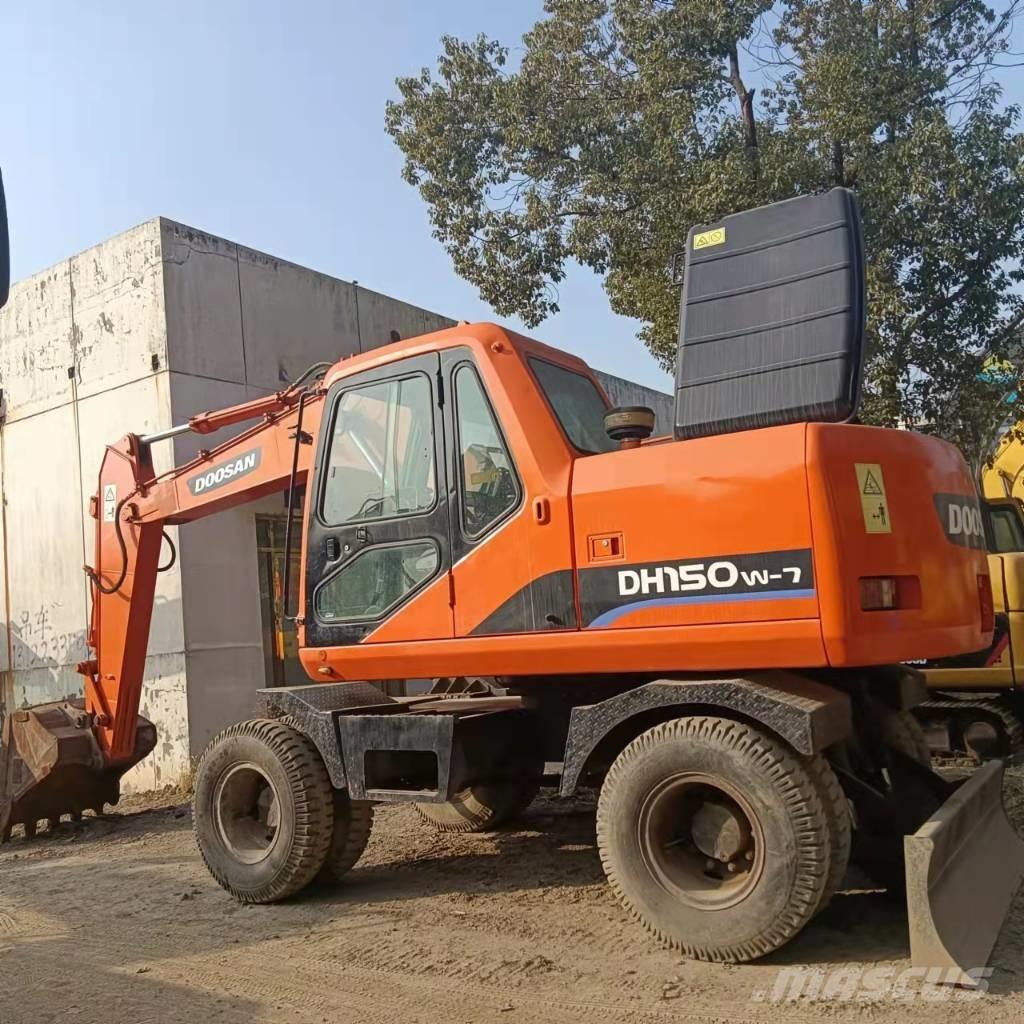 Doosan DH150W-7  휠 굴삭기