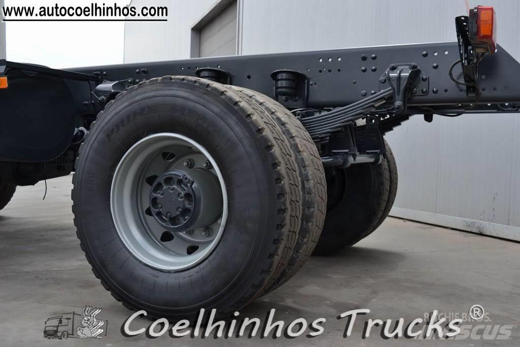 Volvo Fm 300  4x4 새시 운전실 트럭