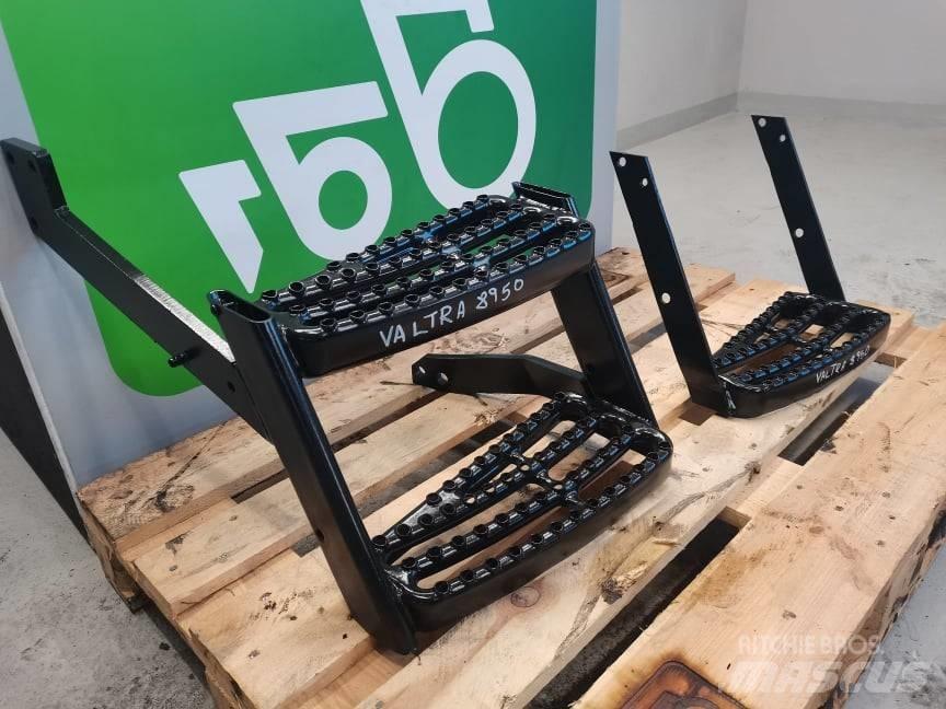 Valtra 8950  stairs 캐빈 및 인테리어