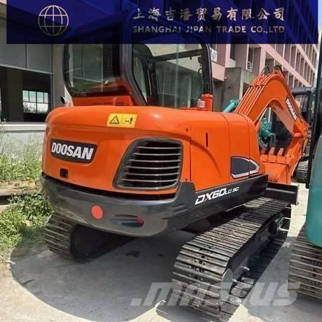 Doosan DX 60 대형 굴삭기 29톤 이상