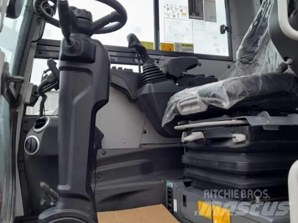 Takeuchi TB 395 W  휠 굴삭기