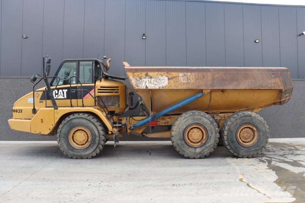 CAT 730 연결식 홀러