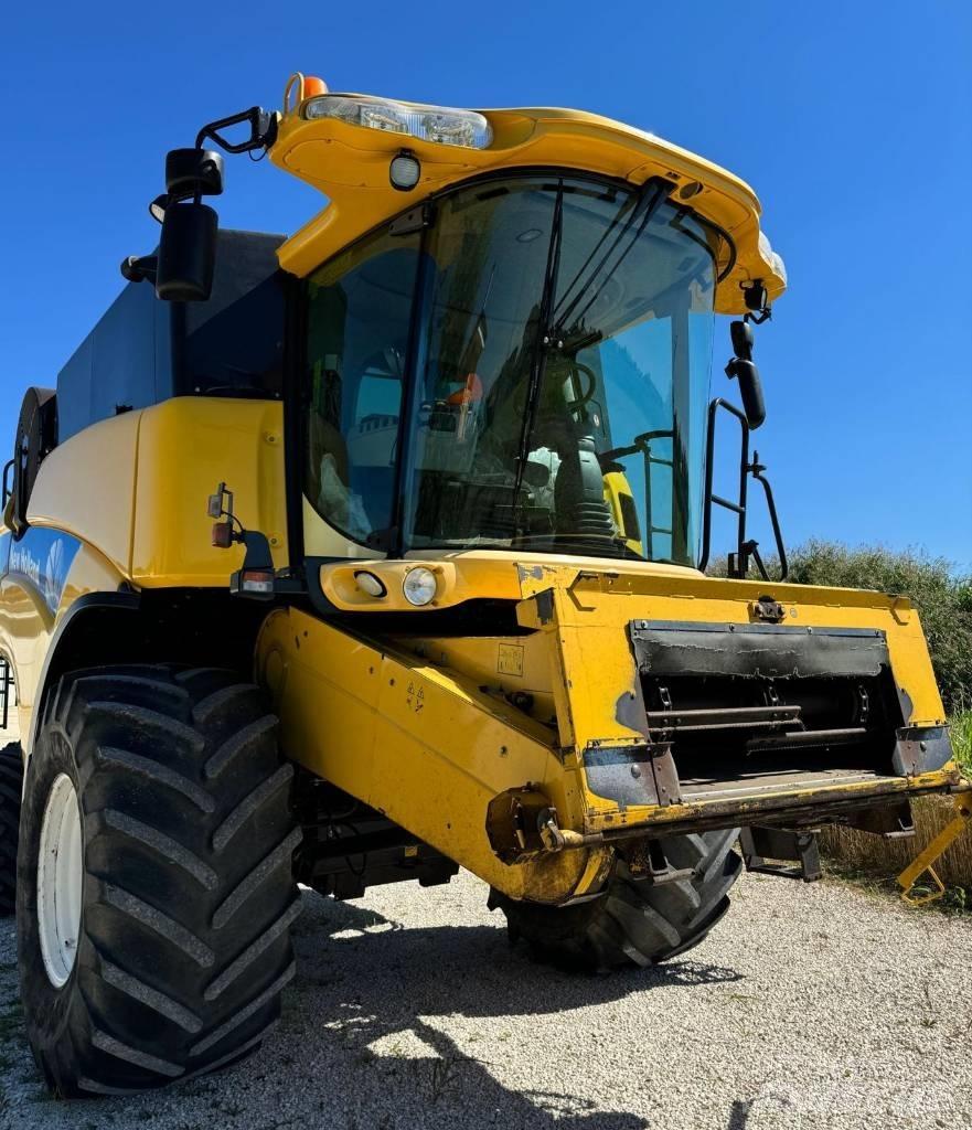 New Holland CX 760 콤바인 수확기