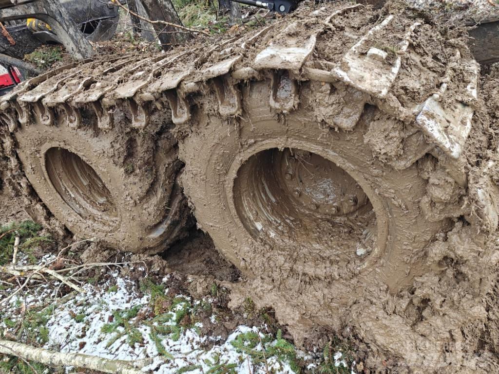 Komatsu 845 원목 포워더