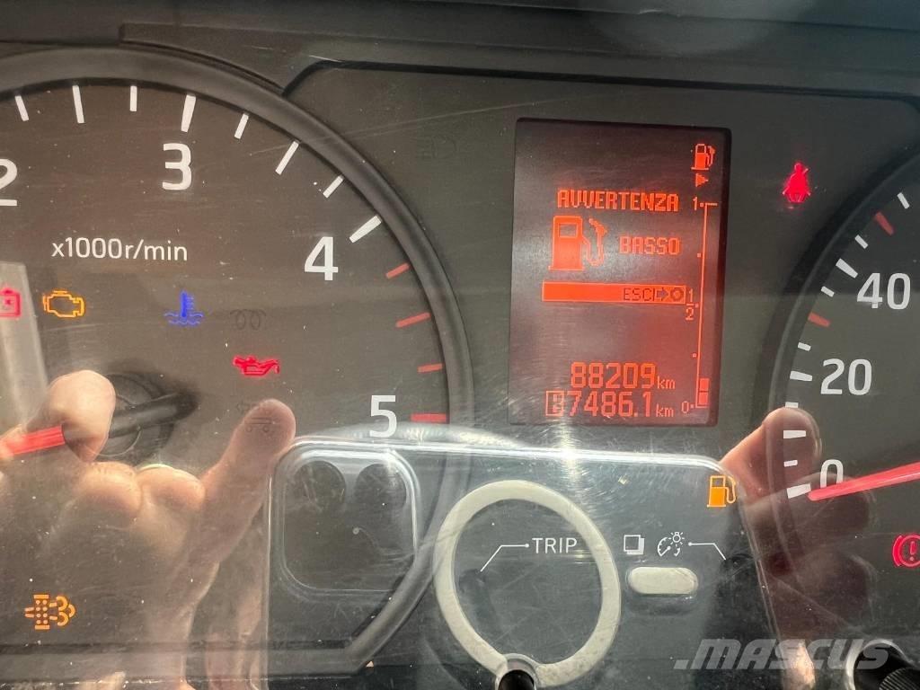 Palfinger P 200 A 트럭 탑재 고소작업대