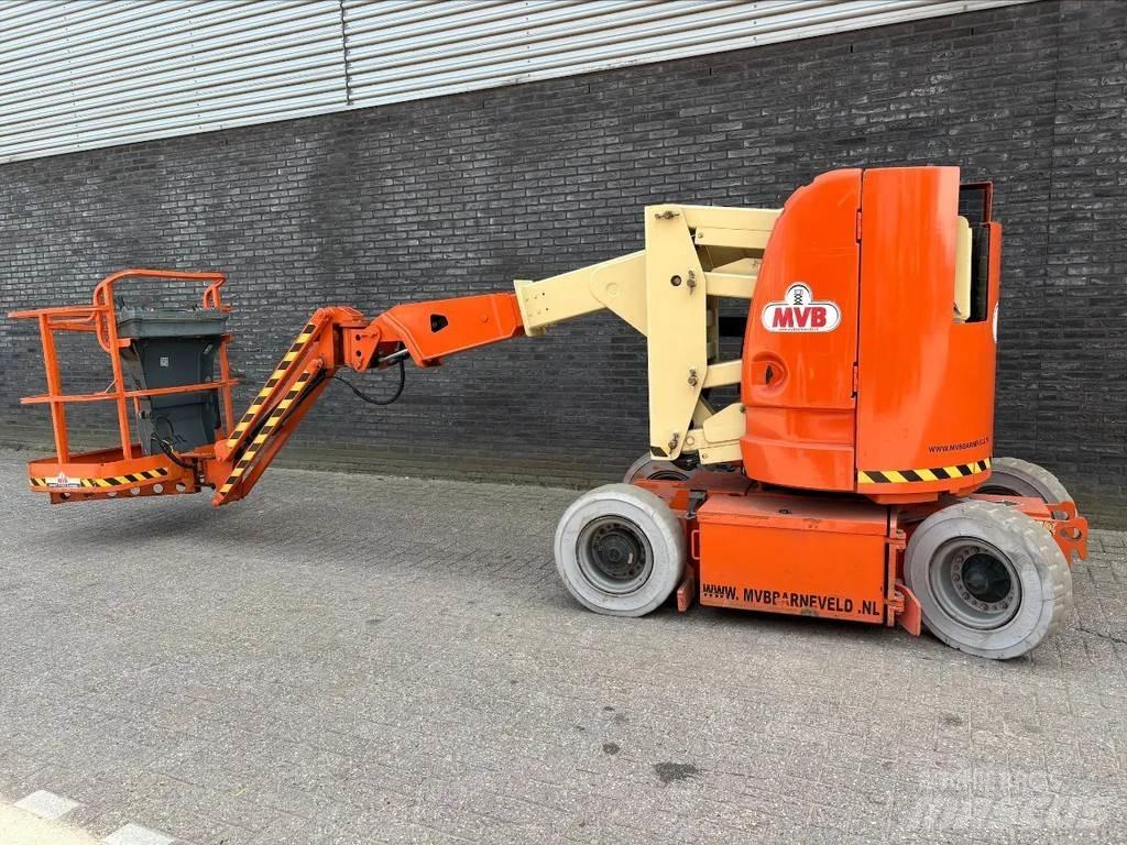 JLG E300AJP 관절형 전동이동 리프트