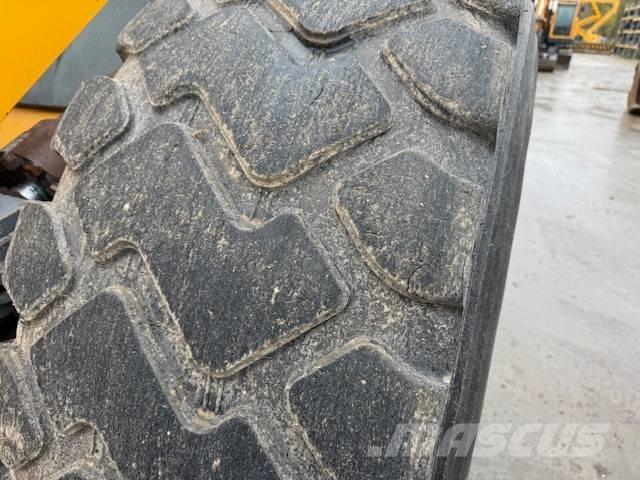 Liebherr L 538  휠로우더