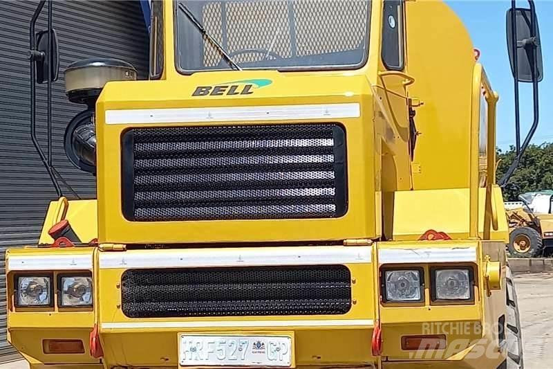 Bell B20B 탱커 트럭