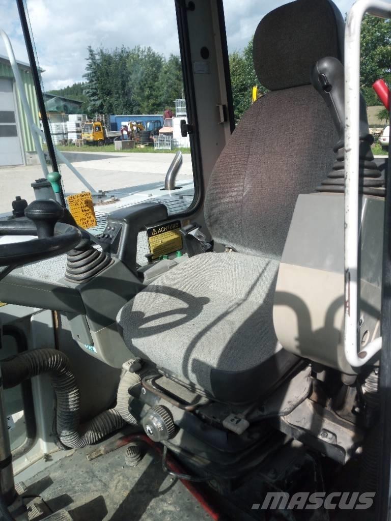 Takeuchi TB 175 W  휠 굴삭기