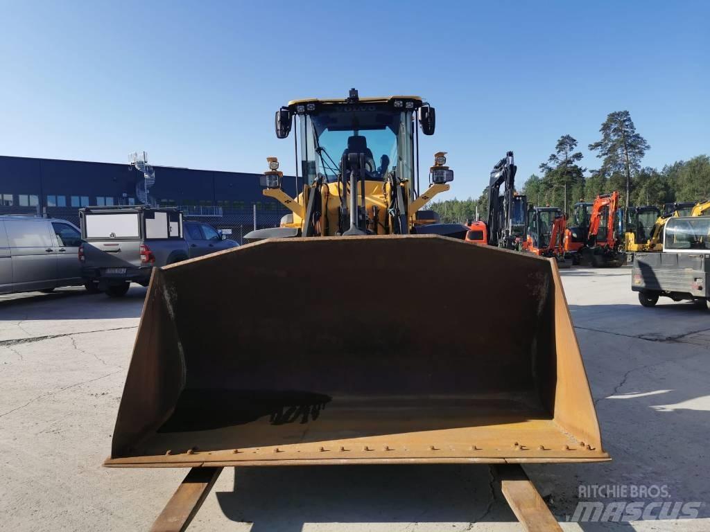 Volvo L 90 H  휠로우더