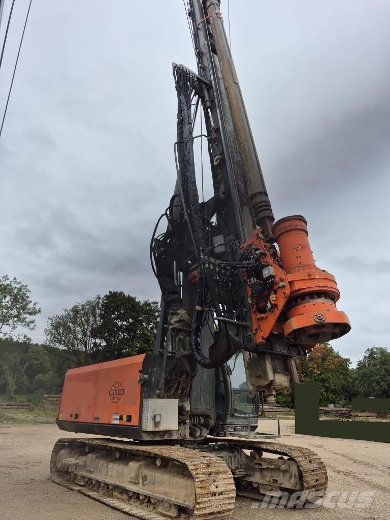 Delmag RH 18 - 200 중형 드릴 장비