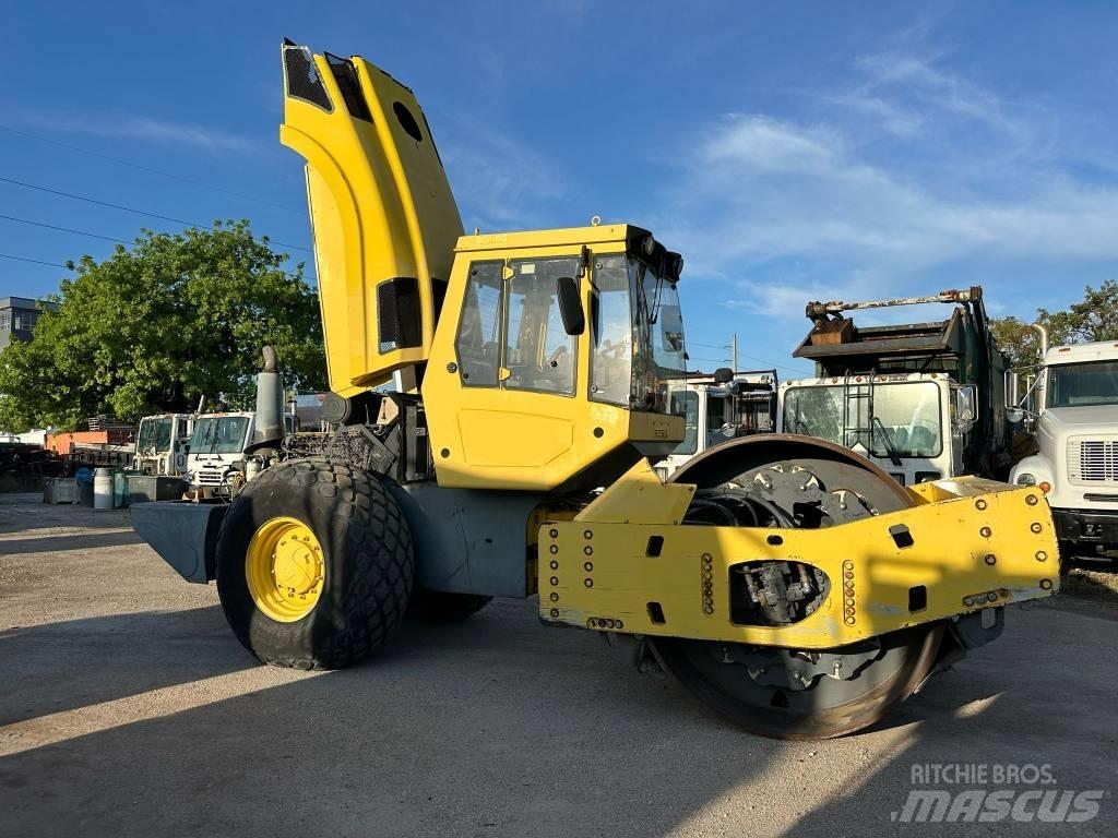 Bomag BW 219 D H-4 싱글 드럼 롤러