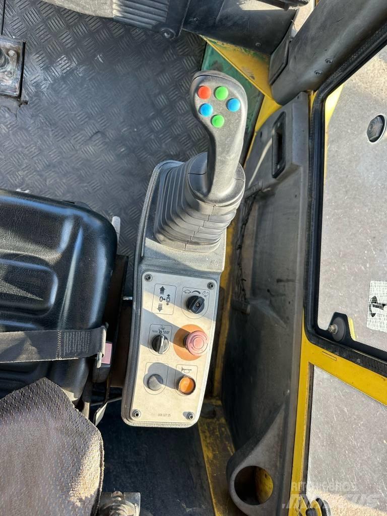 Bomag BW 219 D H-4 싱글 드럼 롤러