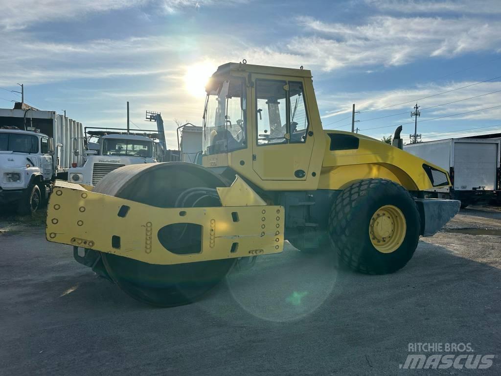 Bomag BW 219 D H-4 싱글 드럼 롤러