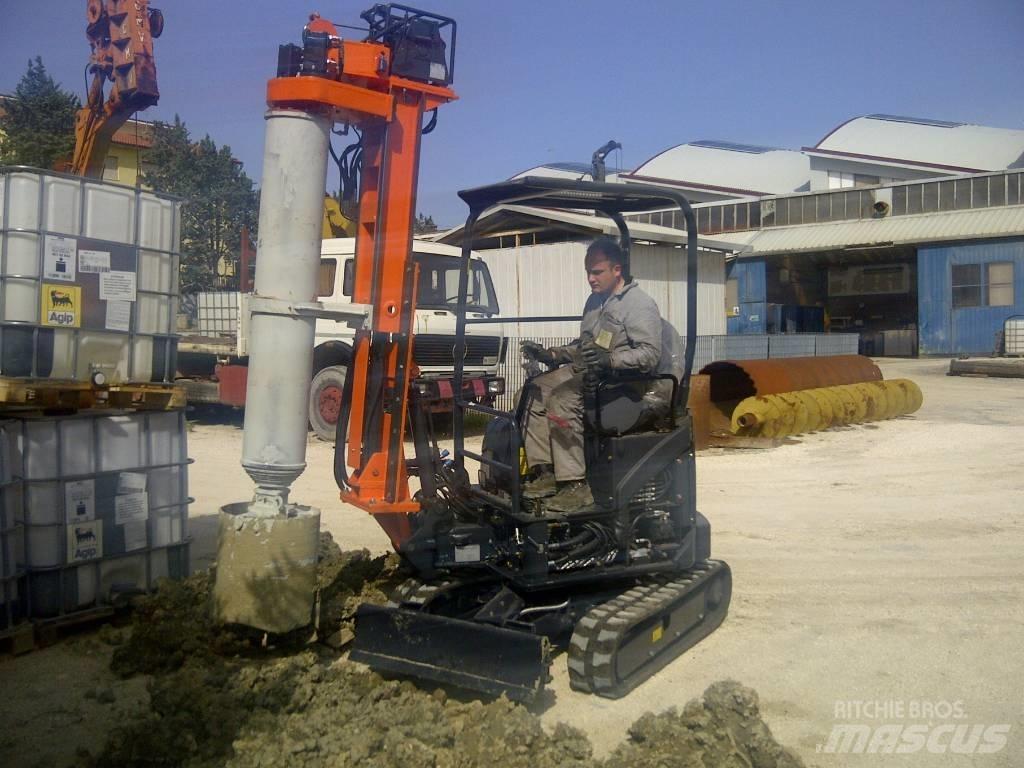 Tescar CF1 말뚝설치기