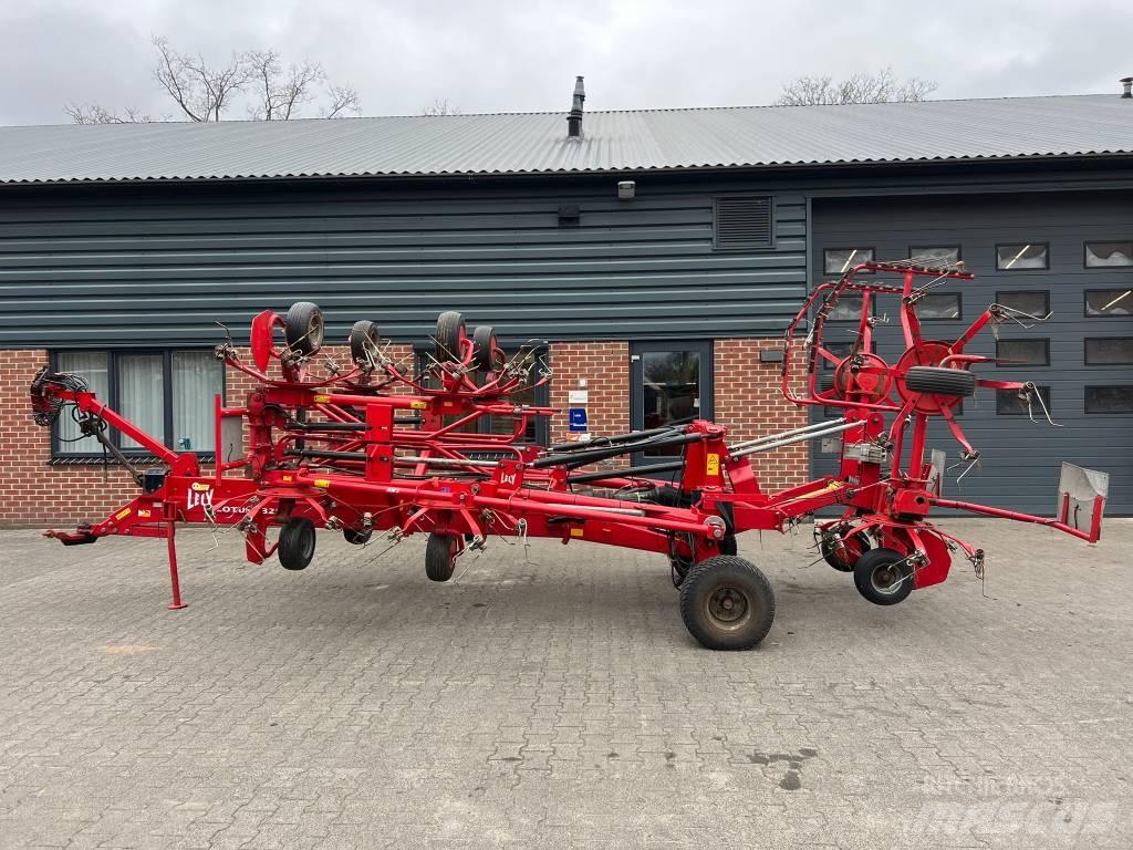 Lely Lotus 1325 갈퀴 및 테더