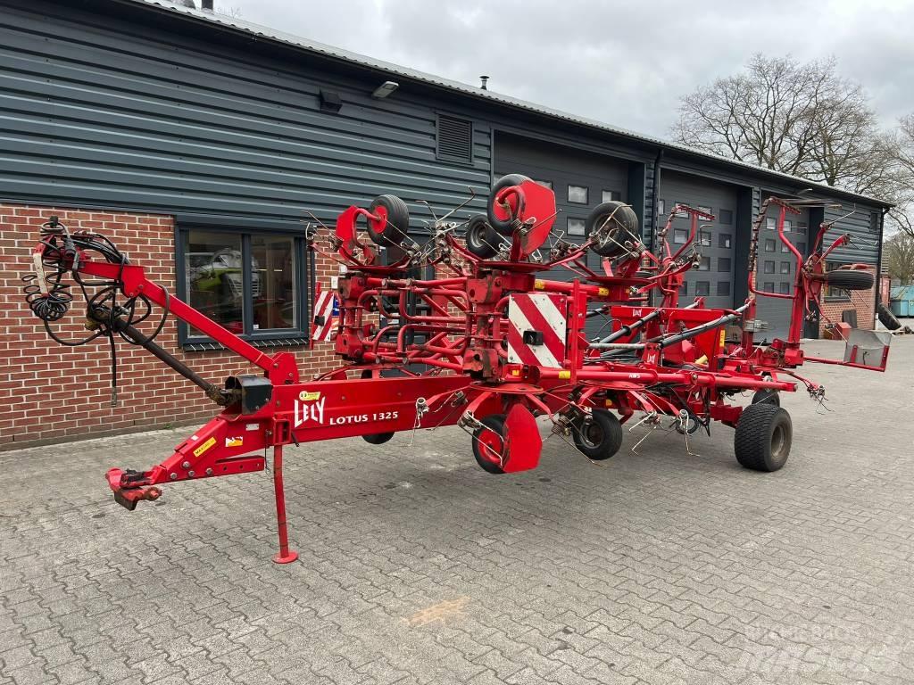 Lely Lotus 1325 갈퀴 및 테더