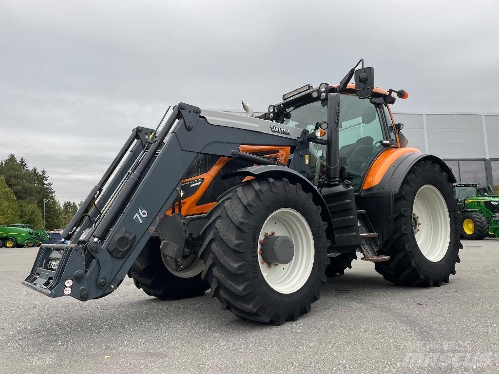 Valtra T 174 트랙터