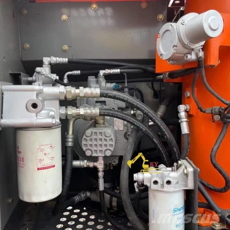 Hitachi 120 대형 굴삭기 29톤 이상